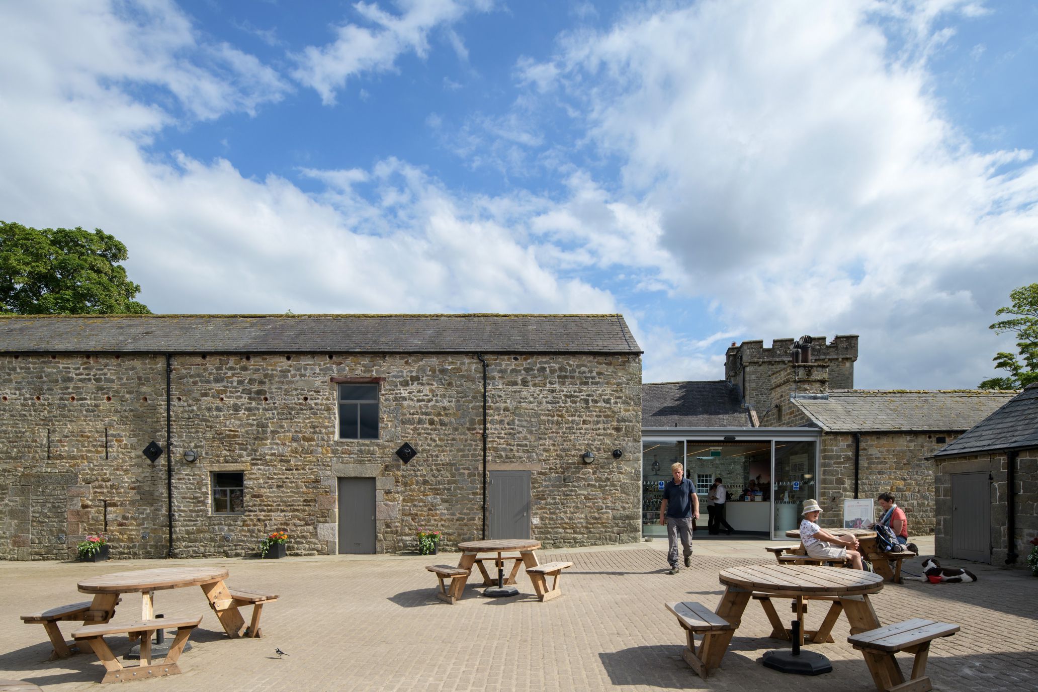 09 Birdoswald Courtyard MawsonKerr